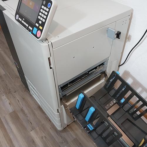 Riso ComColor GD7330 Full Color Inkjet Printer with Right Side Wide Stacking Tray