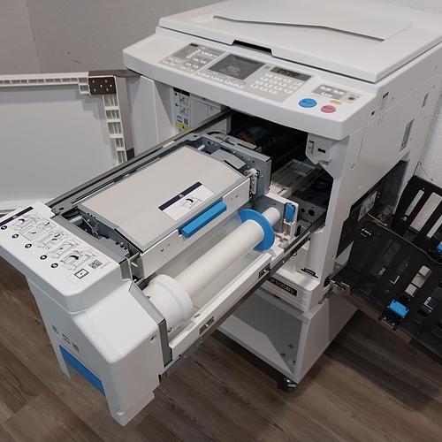 Riso SF5130 Digital Duplicator with USB Print, Black Drum and Stand. Only 28K Prints!