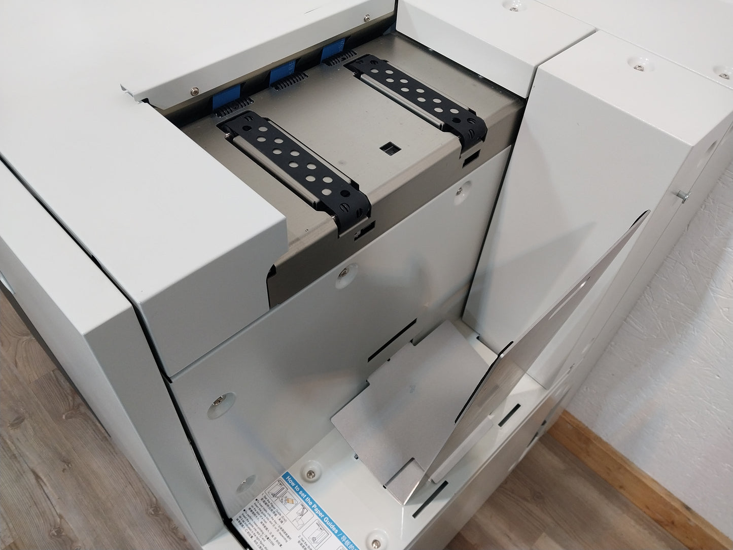 Riso ComColor GD Series Wrapping Envelope Finisher G10