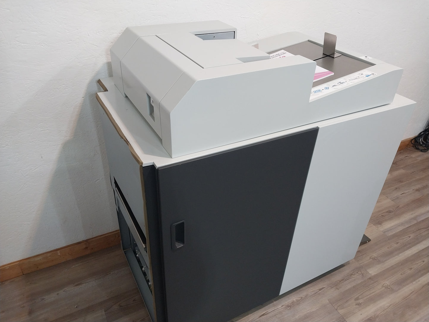 Riso ComColor GD Series Perfect Binder G10 Booklet Maker