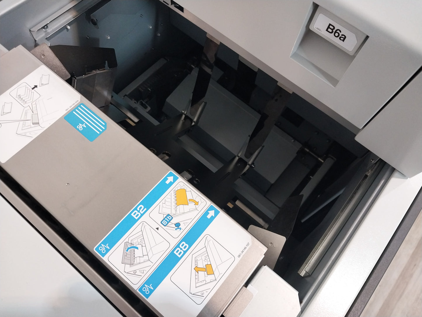 Riso ComColor GD Series Perfect Binder G10 Booklet Maker