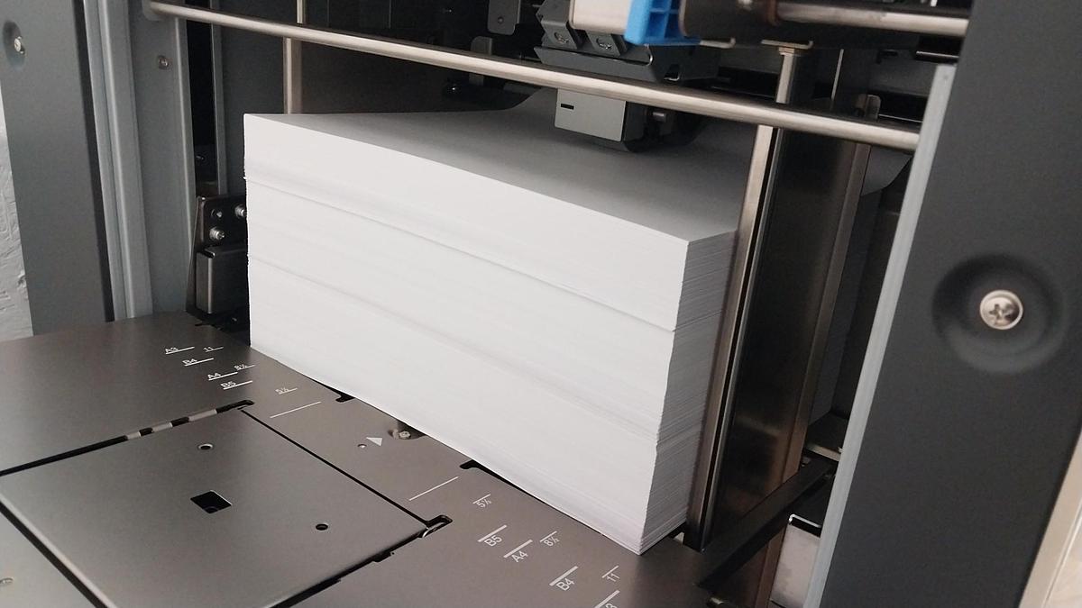 Riso ComColor GL7430 Full-Color Inkjet Printer with a High-Capacity Feeder, Fiery Controller and Booklet Finisher