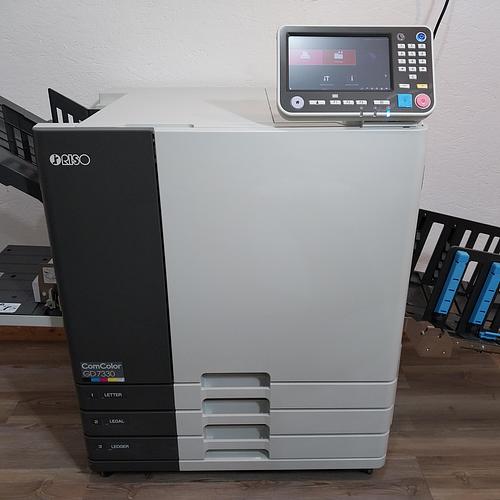 Riso ComColor GD7330 Full Color Inkjet Printer with Right Side Wide Stacking Tray